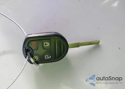 2018 Ford Fiesta Se z USA, uszkodzony, nr VIN 3FADP4EJ9JM107316